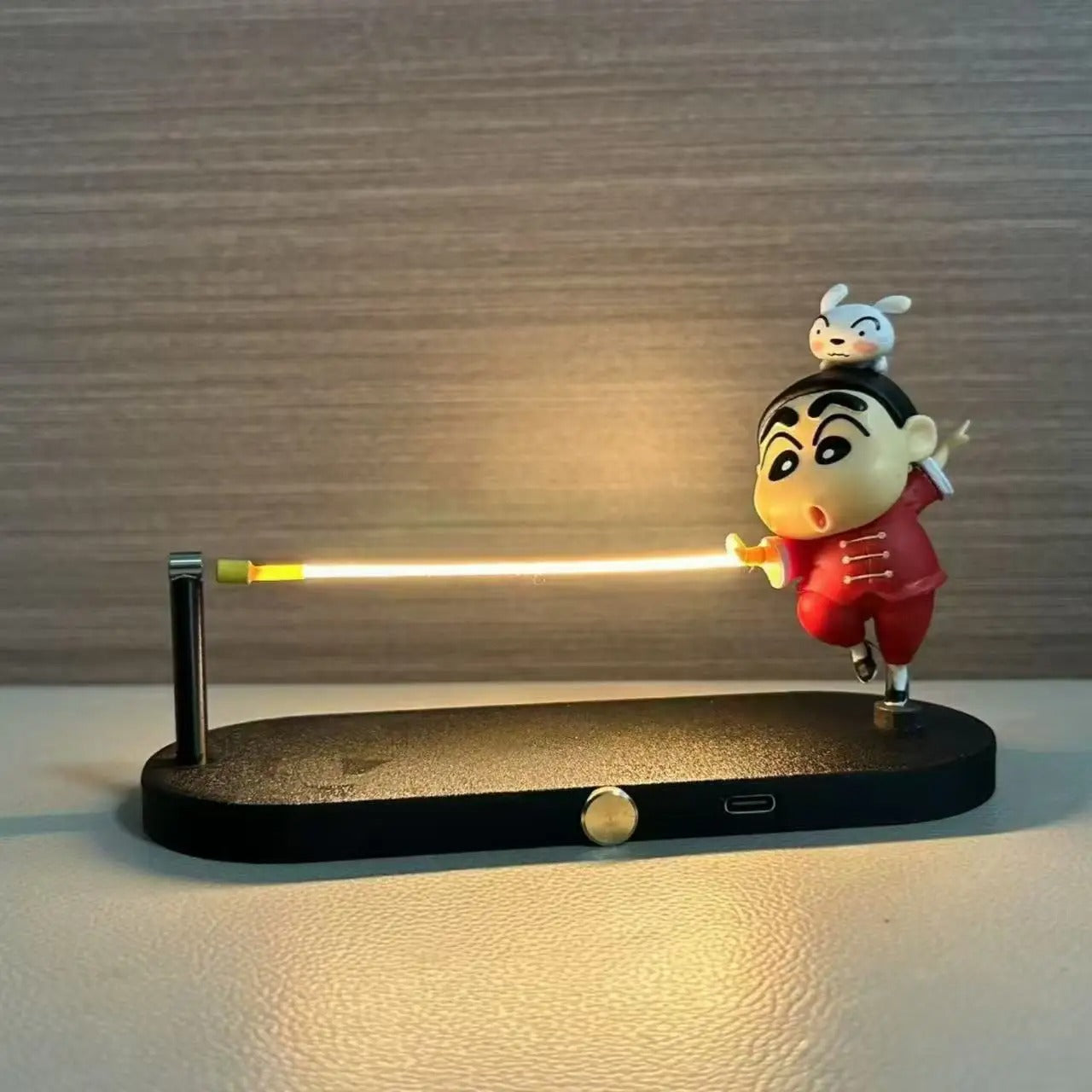 Shinchan's Magnetic Lamp
